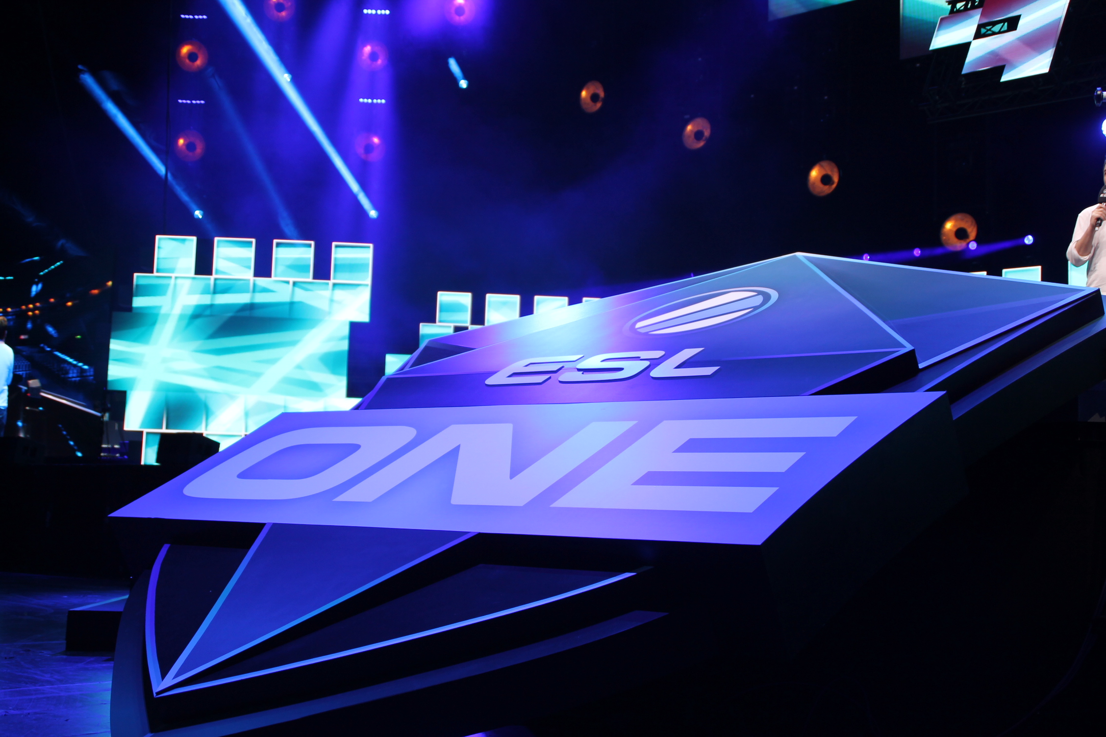 esl one cologne