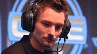 Devilwalk går fra Fnatic