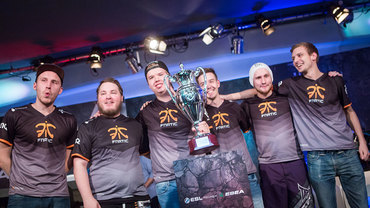 Fnatic fejrer sejren efter vanvittig finaleafslutning