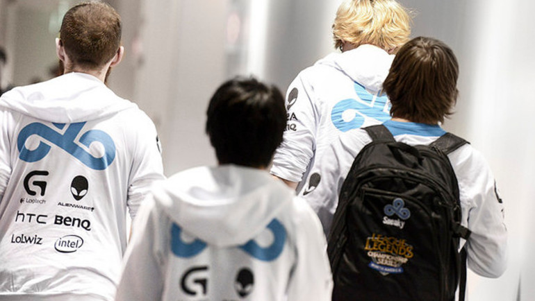 Cloud9 hacket kort tid før Worlds!