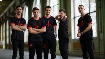 Dag 1 ved StarLadder