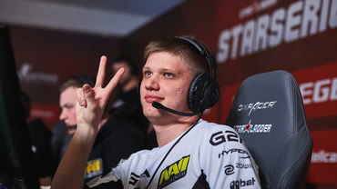 s1mple og flamie hjælper NiP