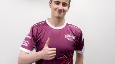 UoL Exileh: "NA er trash"