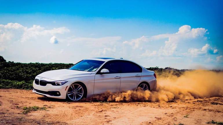 Forza 7 med et kæmpe udvalg af BMW biler
