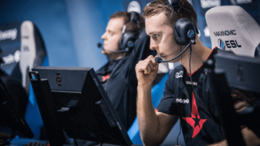 Astralis lægger sig i spidsen i gruppe D