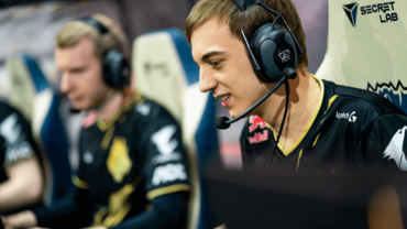 G2 Esports går sikkert videre til Worlds kvartfinalerne!